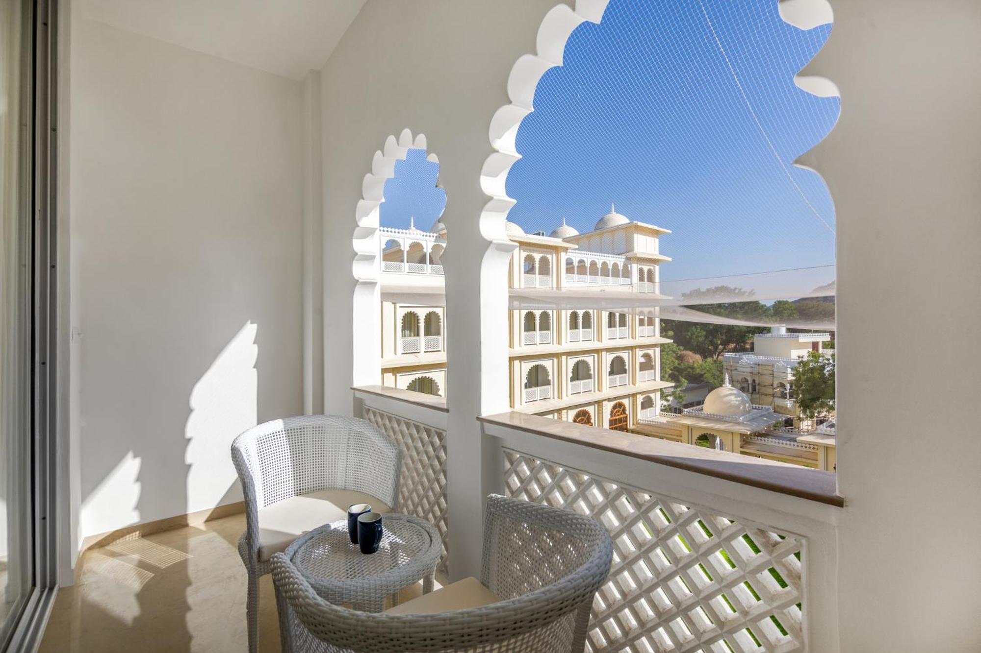 Sterling Aravalli Udaipur Exterior foto