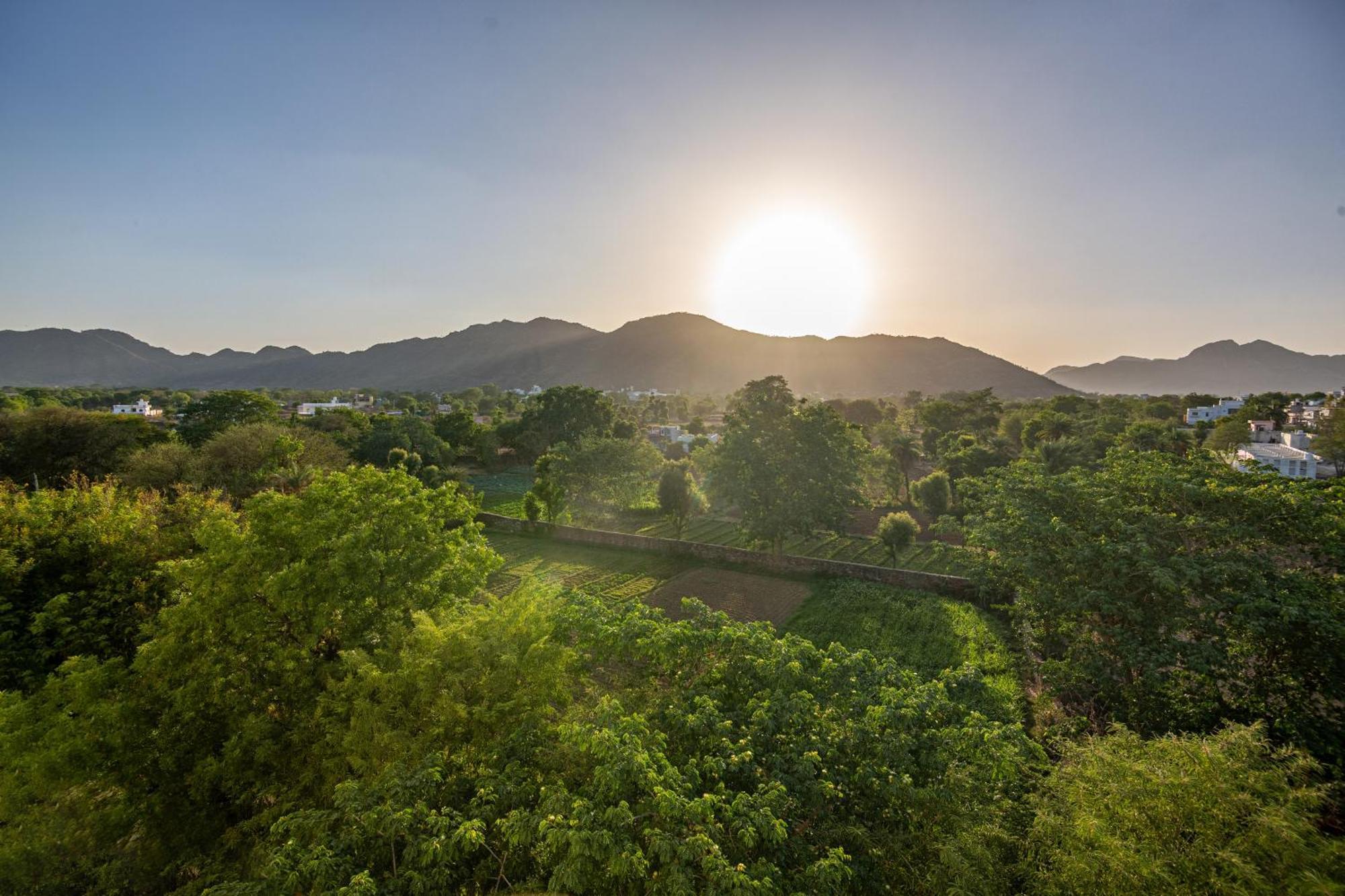 Sterling Aravalli Udaipur Exterior foto